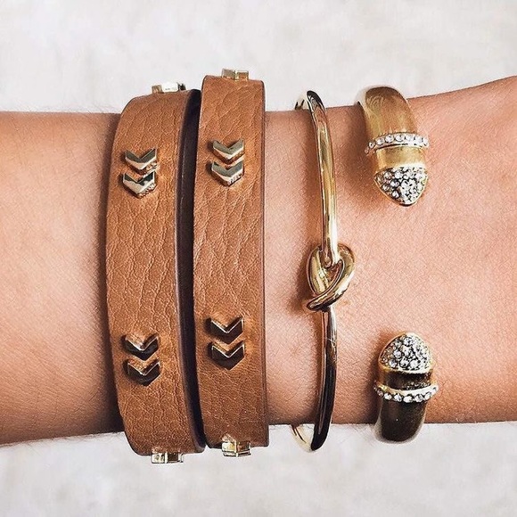 NWT STELLA & DOT Gold Pavé Ansley Cuff ✨ - Picture 3 of 11